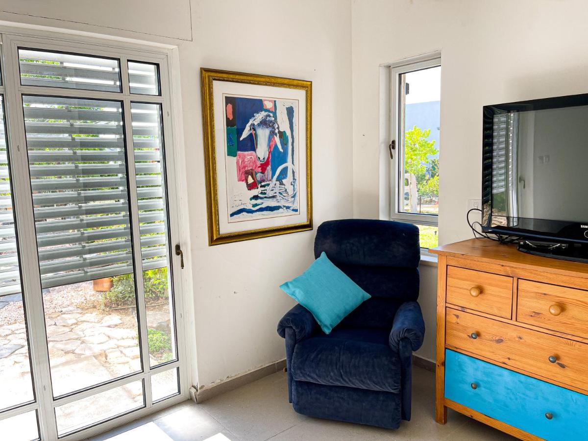 בית קסום בשדה נחמיה Villa Exteriör bild